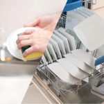 Ce este mai ieftin: să folosești o mașină de spălat