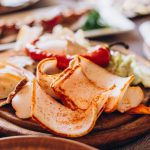 Cum să sărezi untură în mod ucrainean într-un borcan: vei