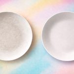 Zgârieturile de la furculițe pe farfurii vor dispărea fără urmă: ce trebuie să frecați vasele cu Zgârieturile de la furculițe pe farfurii vor dispărea fără urmă: