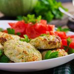 Ce să adăugați la carnea tocată pentru a face cotlete