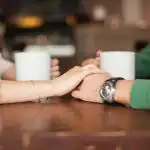 Cum să distingi dragostea adevărată de iluzie: 5 semnale principale Cum să distingi dragostea adevărată de iluzie: 5 semnale principale