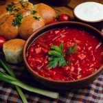Deși fără carne, dar foarte gustoasă: fierb un borscht bogat slab timp de 30 de minute Deși fără carne, dar foarte gustoasă: fierb un borscht bogat