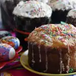 Paște rapid pe kefir: nici măcar nu puteți spune că fără drojdie - sa dovedit foarte gustos Paște rapid pe kefir: nici măcar nu puteți spune că